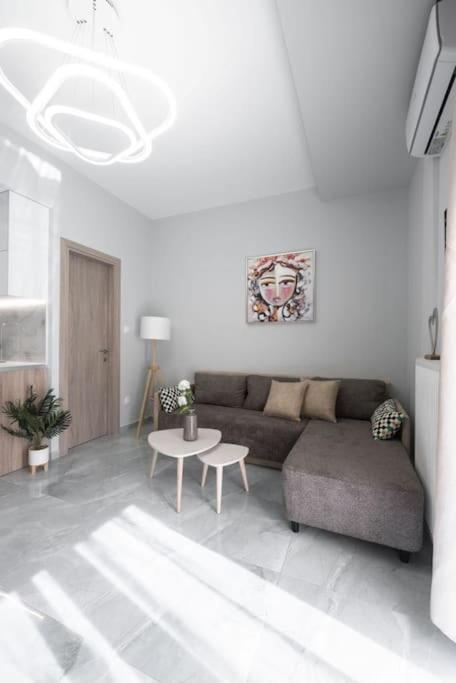Soleggiato Minimal Apartment Thessaloníki Luaran gambar